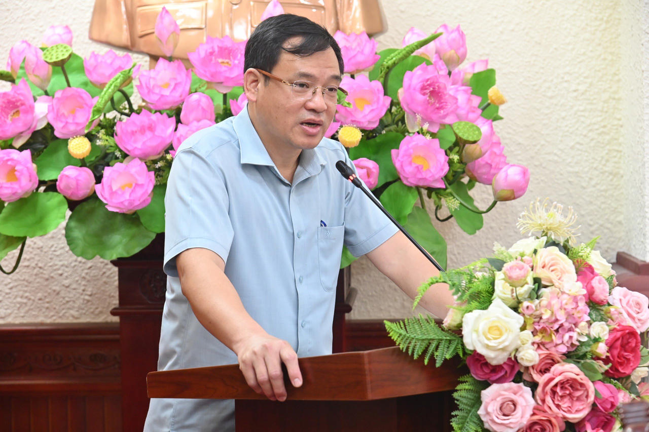 Chi bộ Vụ Tổ chức cán bộ sinh hoạt chuyên đề về bảo vệ nền tảng tư tưởng của Đảng