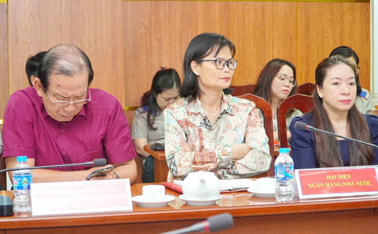 Tổng cục trưởng Nguyễn Quang Thái làm việc tại Cục Thi hành án dân sự Thành phố Hồ Chí Minh