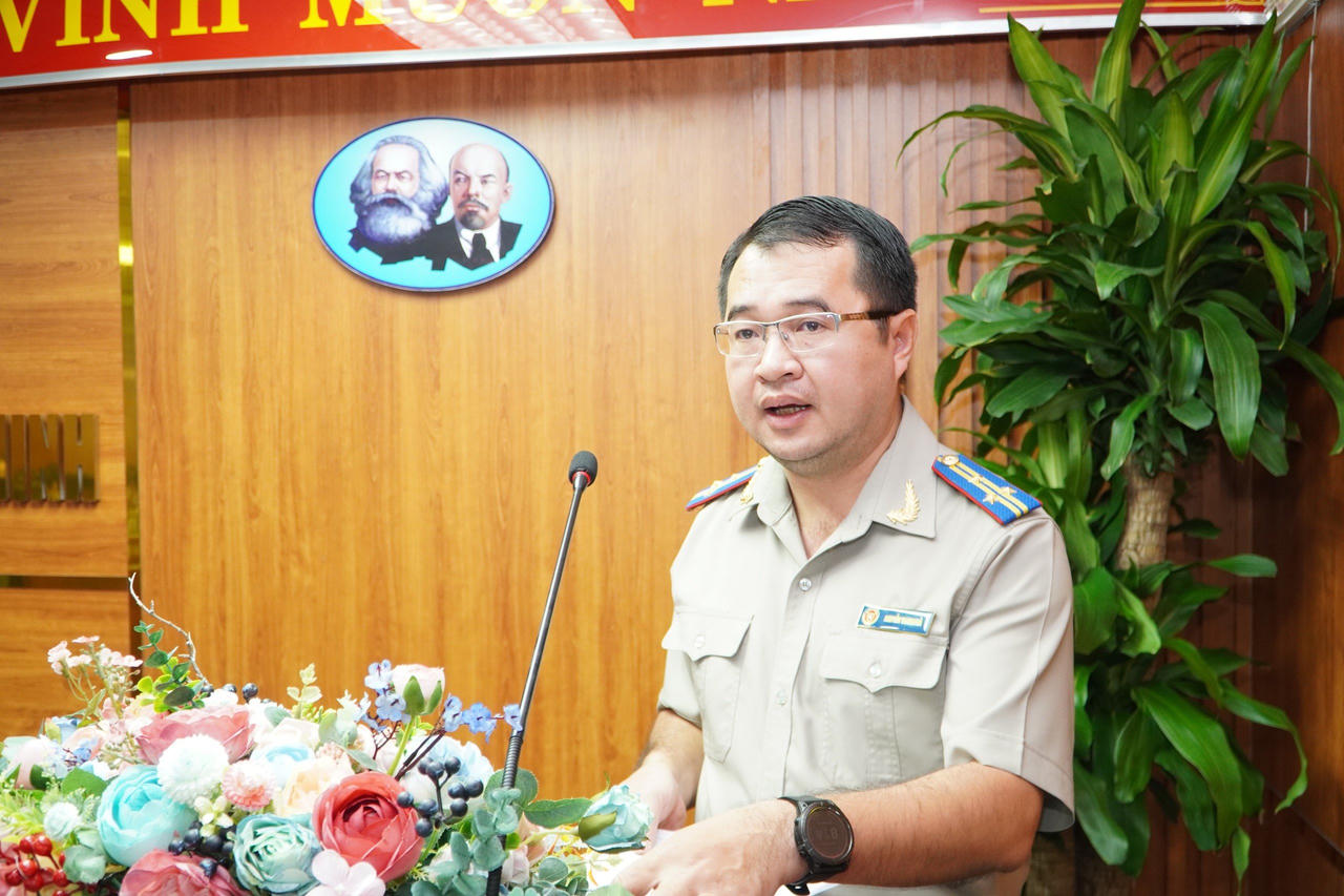 Tổng cục trưởng Nguyễn Quang Thái làm việc tại Cục Thi hành án dân sự Thành phố Hồ Chí Minh