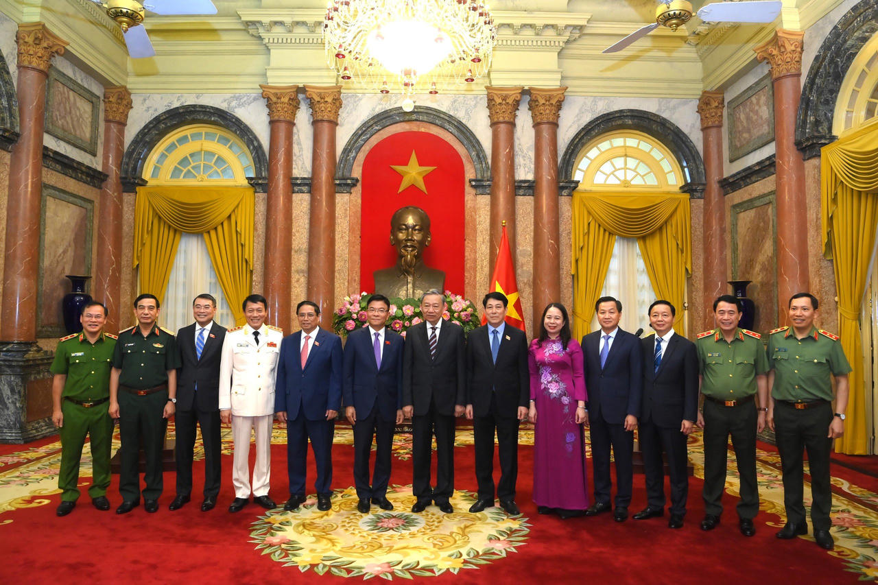 Chủ tịch nước trao quyết định bổ nhiệm Phó Thủ tướng và Bộ trưởng Bộ Công an