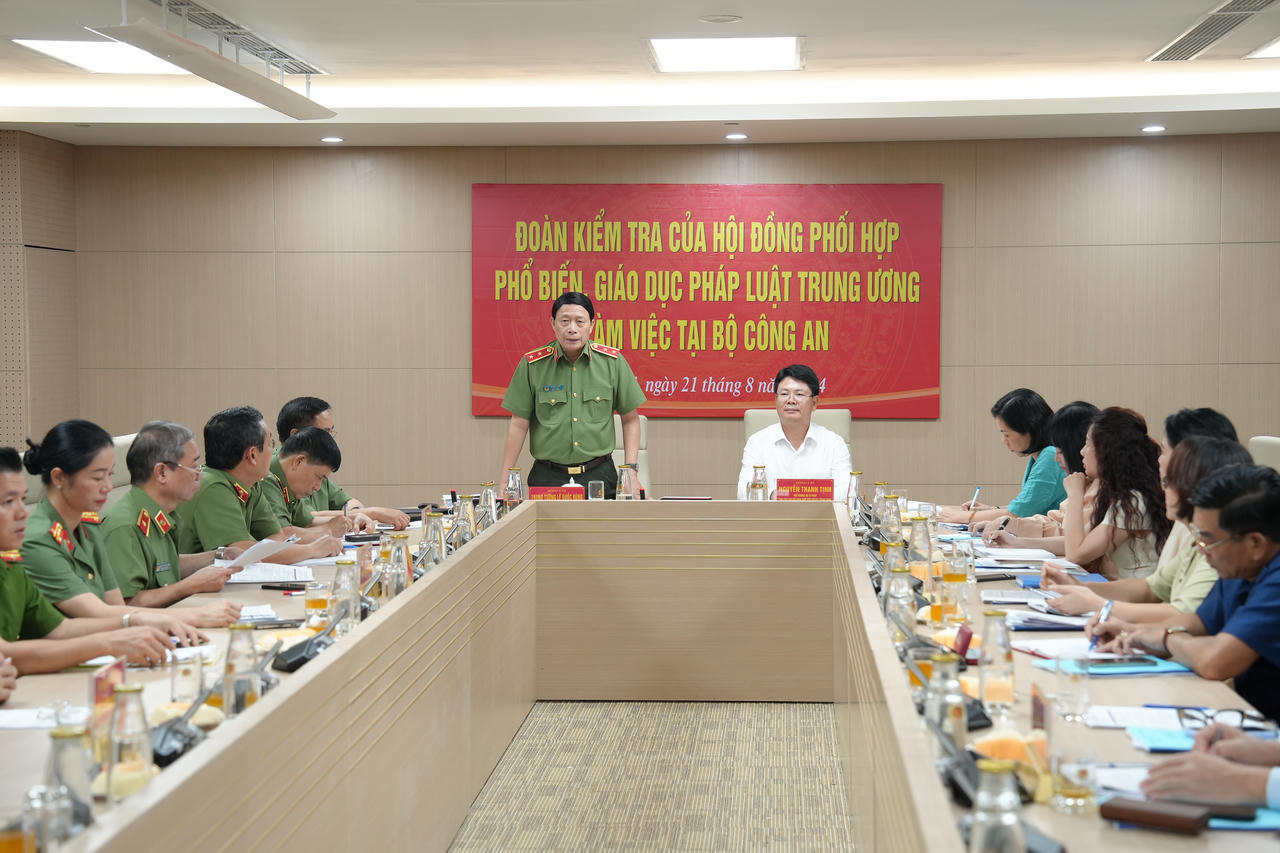 Hội đồng phối hợp Phổ biến giáo dục pháp luật Trung ương kiểm tra tại Bộ Công an