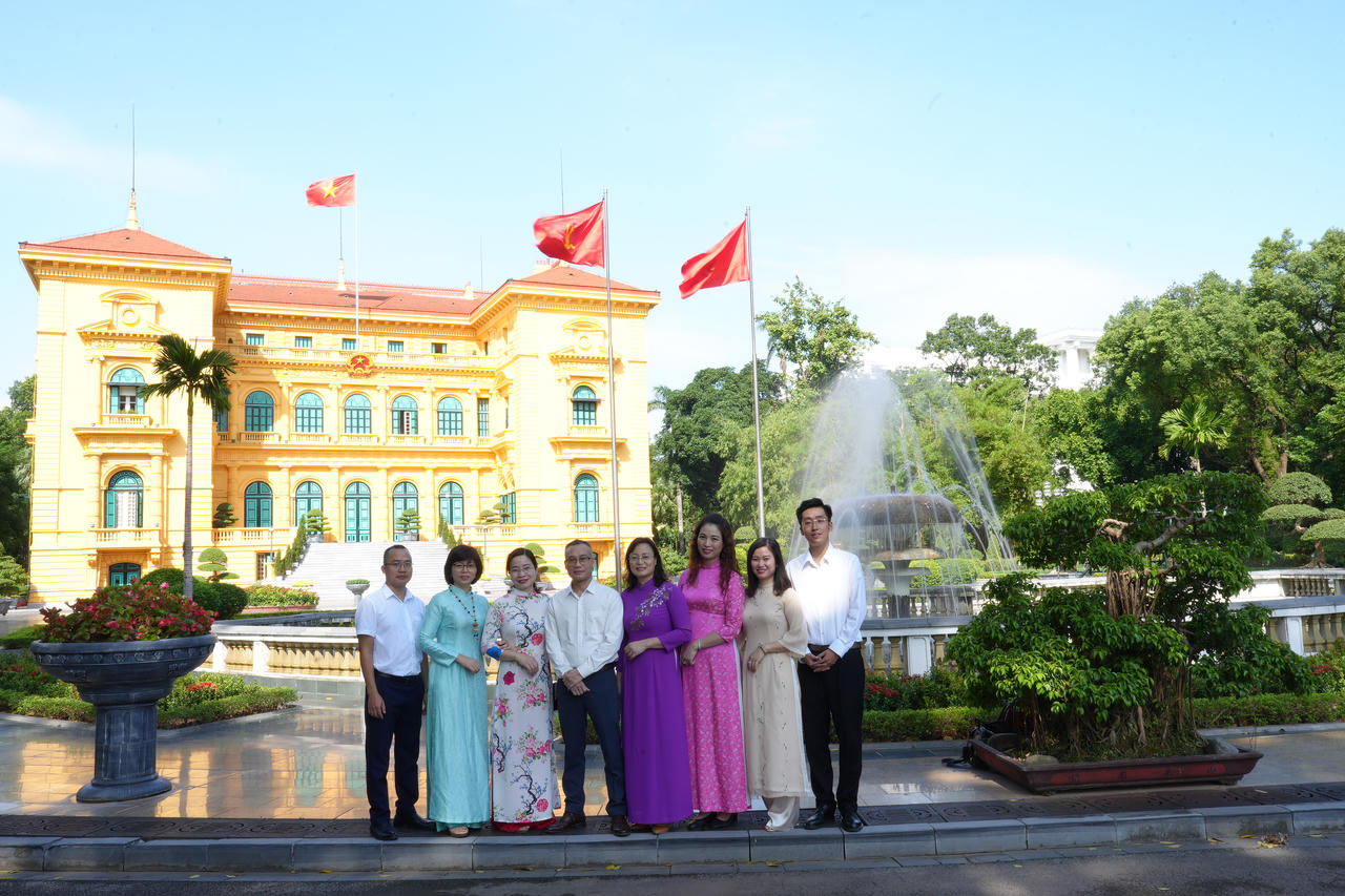 Chi bộ Khối Nội dung, Đảng bộ Báo Pháp luật Việt Nam kết nạp đảng viên mới