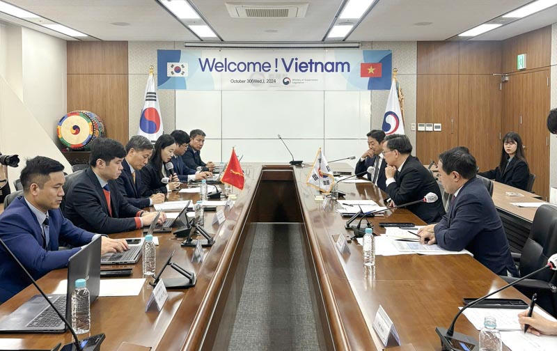 Thúc đẩy hơn nữa hợp tác với Bộ Lập pháp Chính phủ Hàn Quốc và Viện Nghiên cứu Lập pháp Hàn Quốc