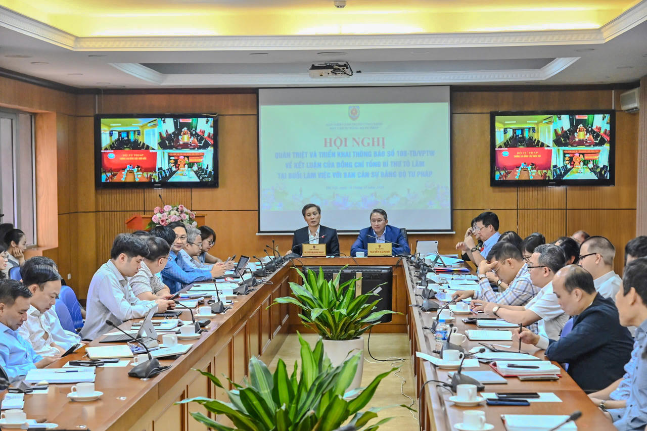 Bộ Tư pháp quán triệt và triển khai Kết luận của Tổng Bí thư Tô Lâm tại buổi làm việc với Ban cán sự đảng Bộ Tư pháp