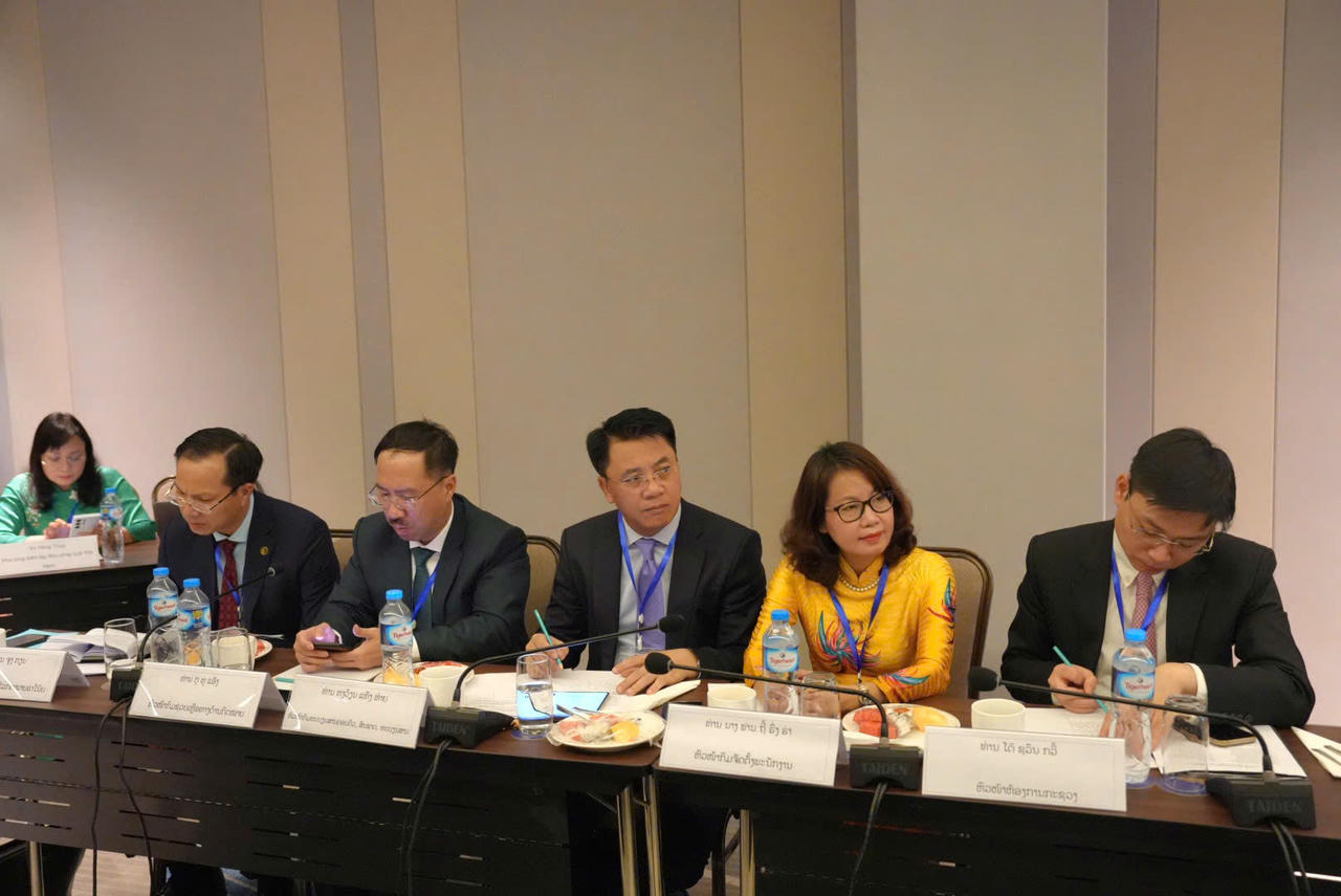 Bộ trưởng Bộ Tư pháp Nguyễn Hải Ninh kết thúc tốt đẹp chuyến thăm và làm việc tại CHDCND Lào