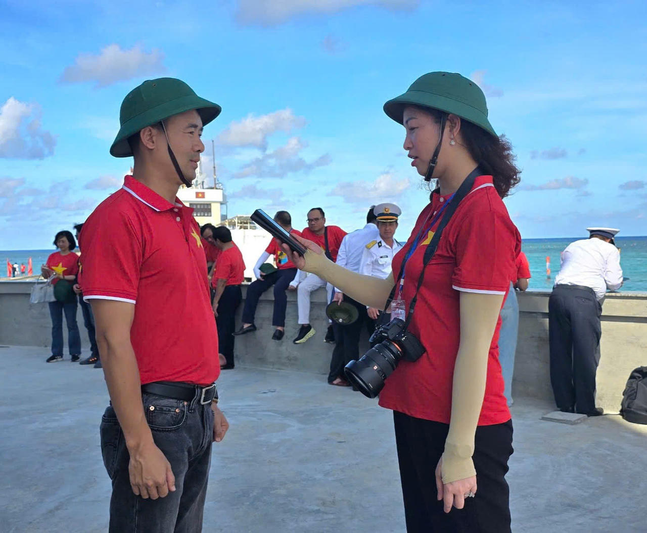 Những người mang “cơn gió mát lành” đến với đảo Trường Sa