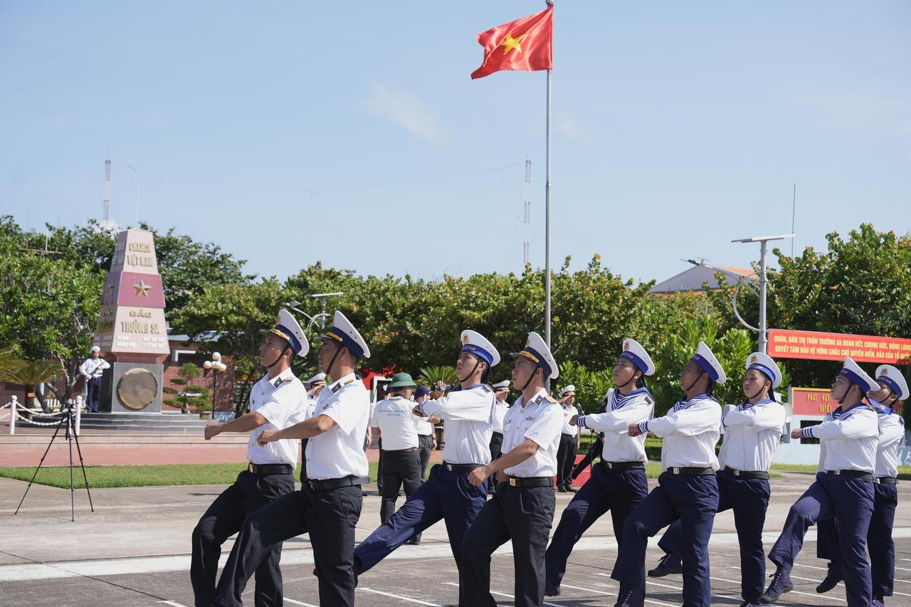 Hải quân Việt Nam anh hùng và hành trình 70 năm giữ biển
