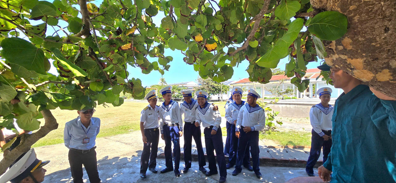 Hải quân Việt Nam anh hùng và hành trình 70 năm giữ biển