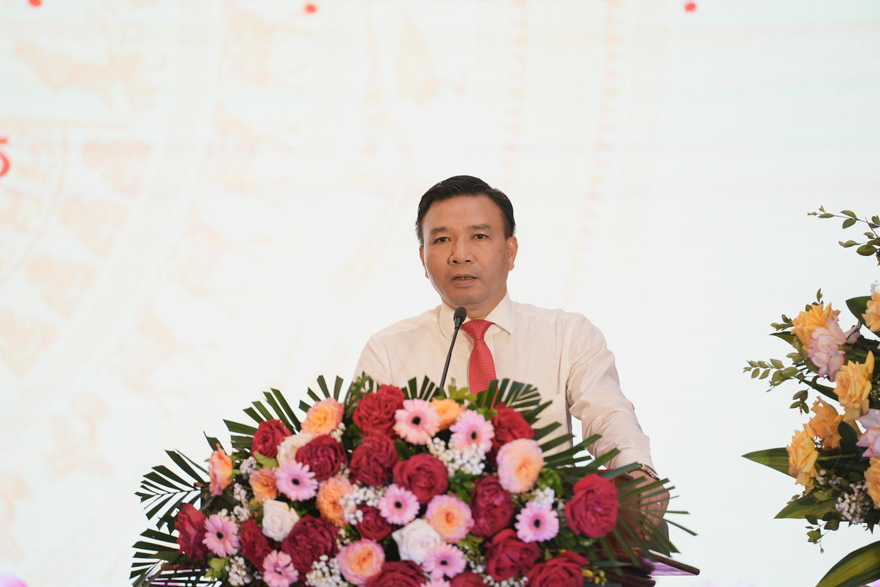 PGS.TS Tô Văn Hòa làm Quyền Hiệu trưởng Trường Đại học Luật Hà Nội