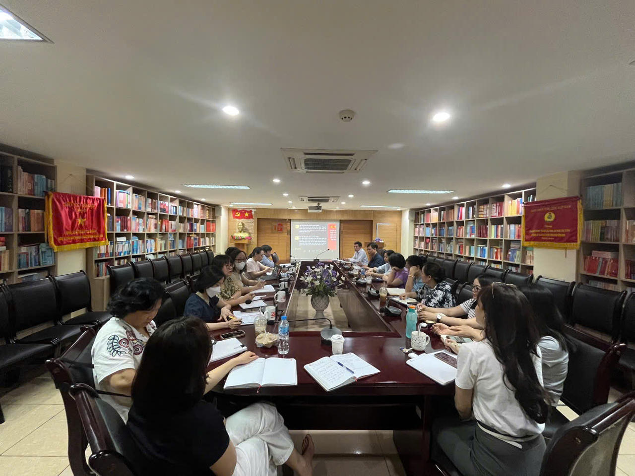 Bộ Tư pháp tham dự hội nghị quán triệt Nghị quyết số 66-NQ/TW và Nghị quyết số 68-NQ/TW 