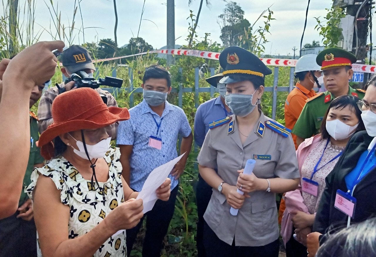 Chấp hành viên và hành trình gian nan thực thi công lý