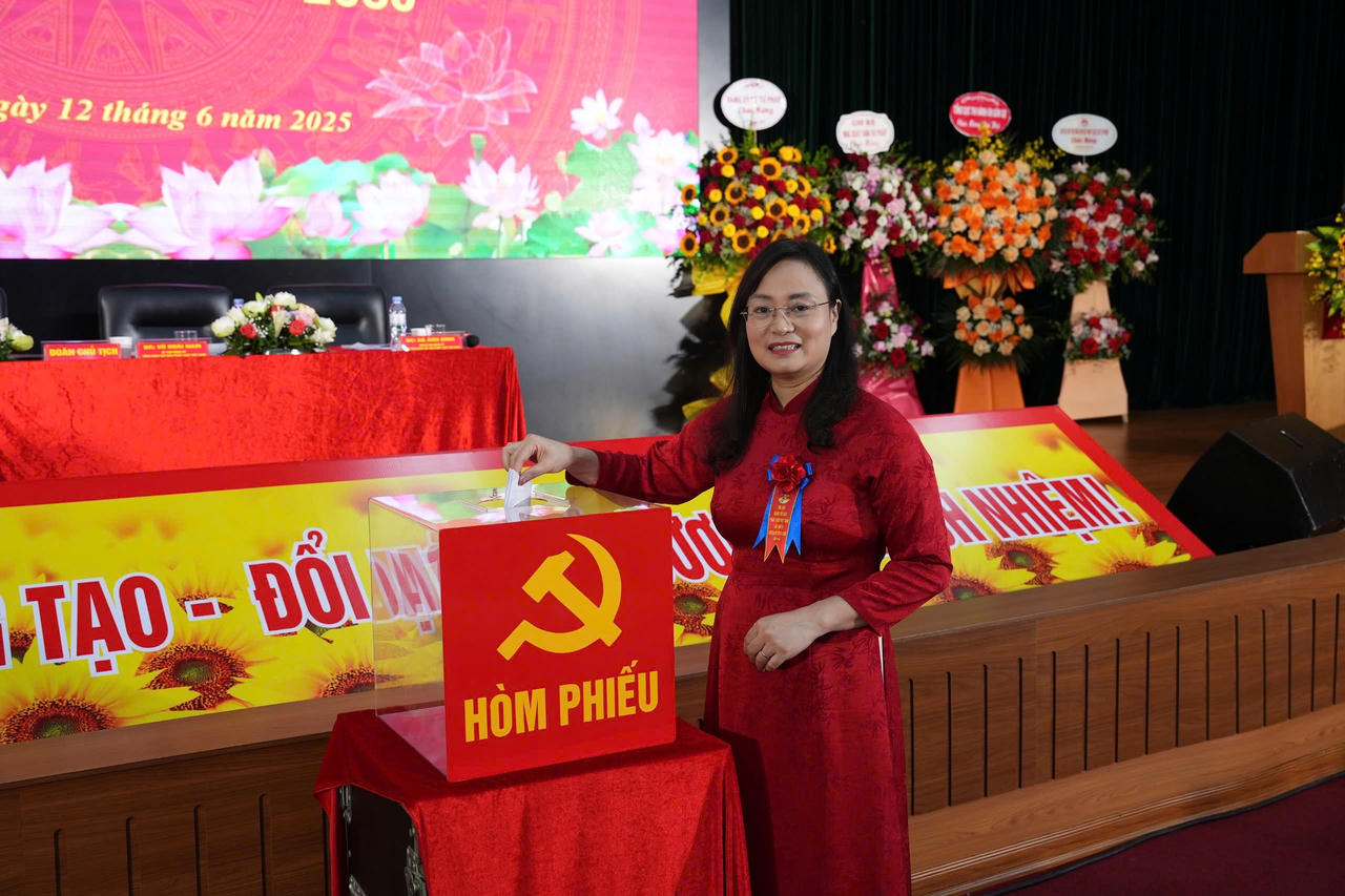 Đảng bộ Báo PLVN tổ chức thành công Đại hội lần thứ III, nhiệm kỳ 2025 - 2030