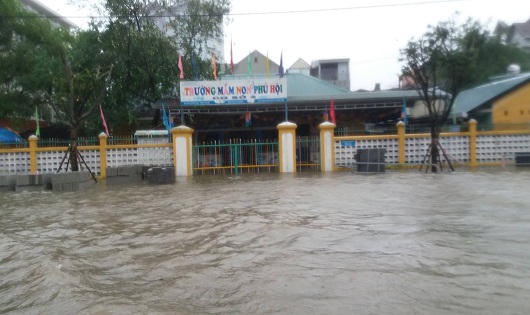 4 người chết, hơn 17.000 nhà ngập do lũ ở Thừa Thiên - Huế