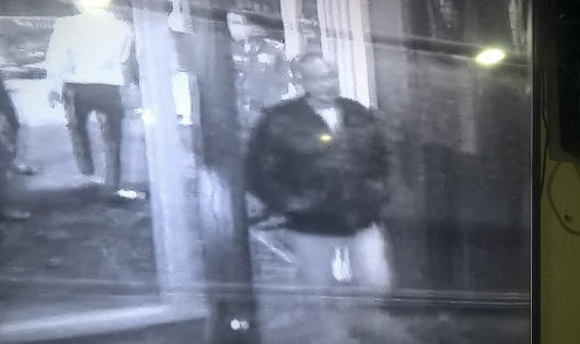 Đâm quản lý quán bar vì xin cơ cấu giải thưởng bất thành