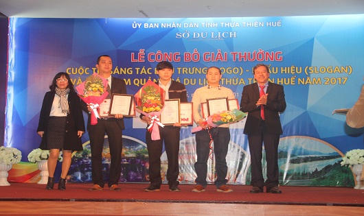 Trao giải cuộc thi sáng tác logo, slogan và làm phim quảng bá du lịch Huế