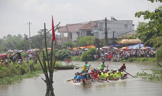 Đặc sắc “Chợ quê ngày hội“