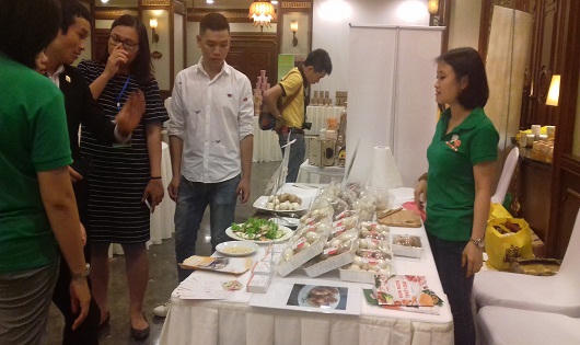 Ẩm thực Cung đình và Dân gian Huế