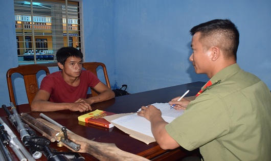 Bắt nhóm đối tượng mua bán linh kiện chế tạo súng liên tỉnh