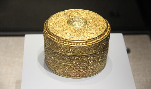 Triển lãm Rồng - Phượng trên bảo vật triều Nguyễn