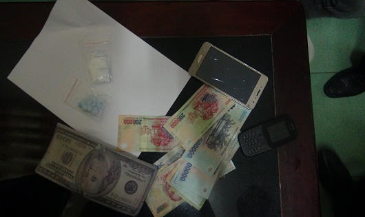 Bắt giữ đối tượng tàng trữ trái phép chất ma túy