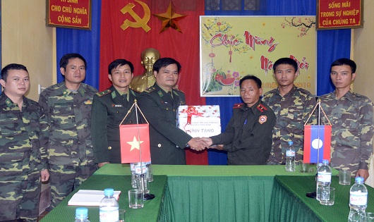 BĐBP ThừaThiên Huế phối hợp tuần tra song phương bảo vệ biên giới