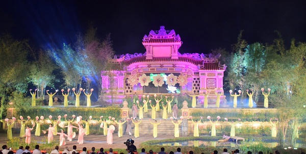 Khai mạc Festival nghề truyền thống Huế 