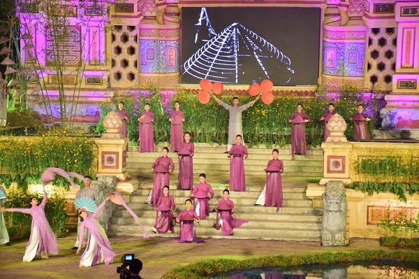 Khai mạc Festival nghề truyền thống Huế 