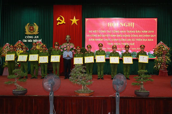 Thừa Thiên - Huế điều động 160 Công an chính quy đảm nhiệm các chức danh Công an xã