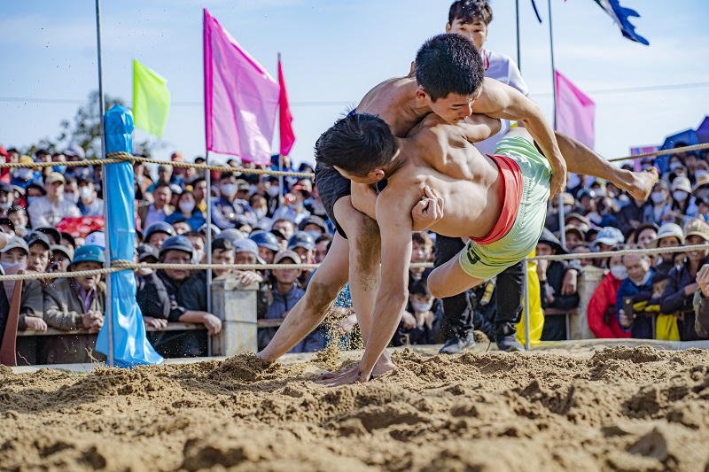 Độc đáo hội vật truyền thống làng Sình ở Thừa Thiên Huế