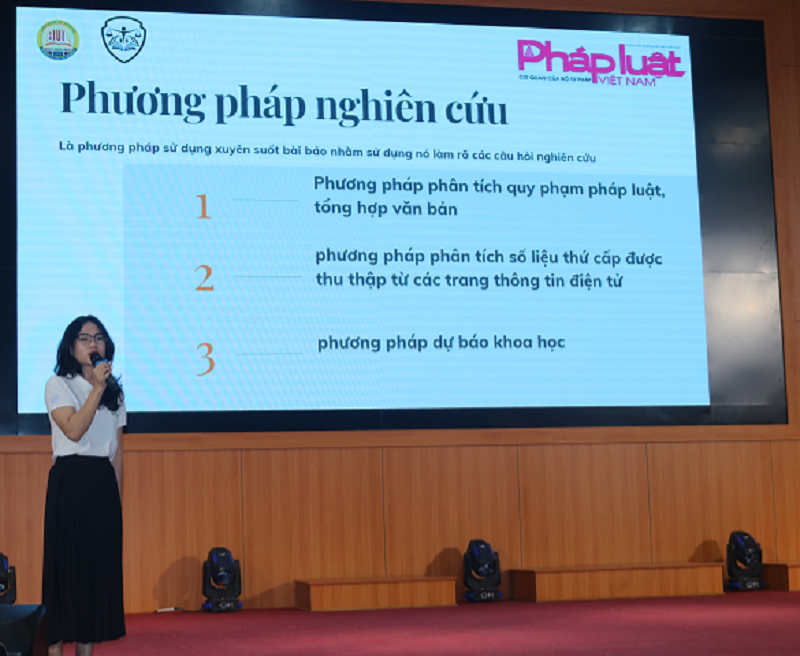 Văn phòng Báo Pháp luật Việt Nam khu vực Bình Trị Thiên đồng tổ chức hội thảo về báo chí và pháp luật