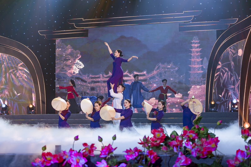 'Người mẹ làng Sen': Tái hiện thời niên thiếu của Chủ tịch Hồ Chí Minh và gia đình tại Huế