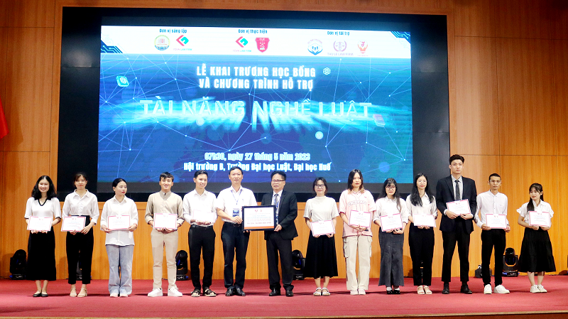 Chung kết cuộc thi tài năng nghề Luật lần thứ II năm 2023