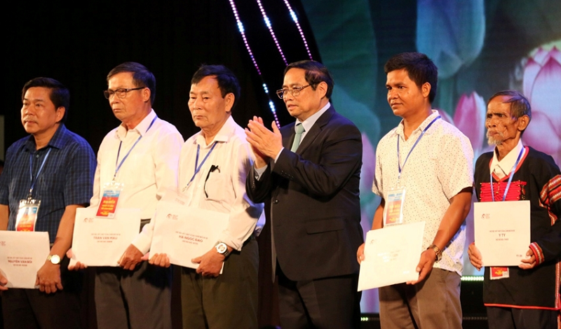 Thủ tướng Phạm Minh Chính dự hội nghị biểu dương người có công với cách mạng