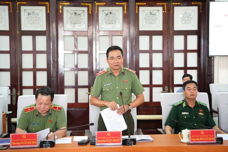 Đoàn công tác Ủy ban Quốc phòng và An ninh của Quốc hội lắng nghe đề xuất về đường cao tốc Cam Lộ - La Sơn