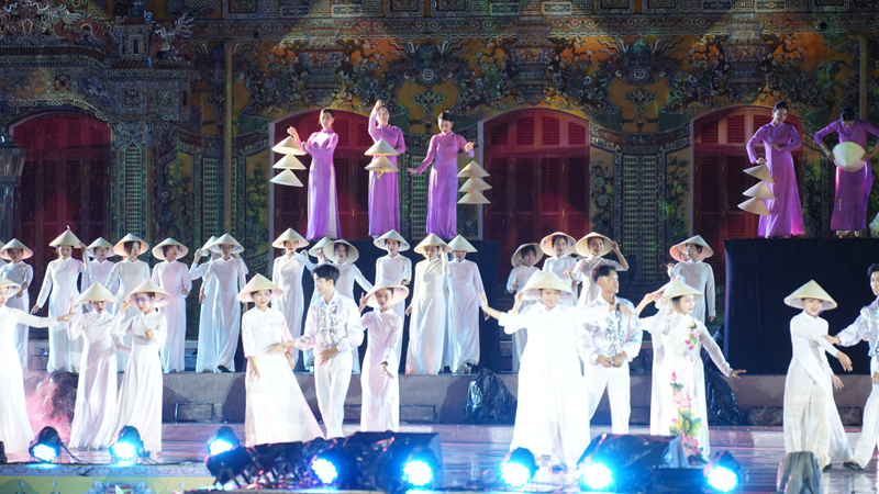 Tuần lễ Festival Nghệ thuật quốc tế Huế 2024 chính thức khai mạc