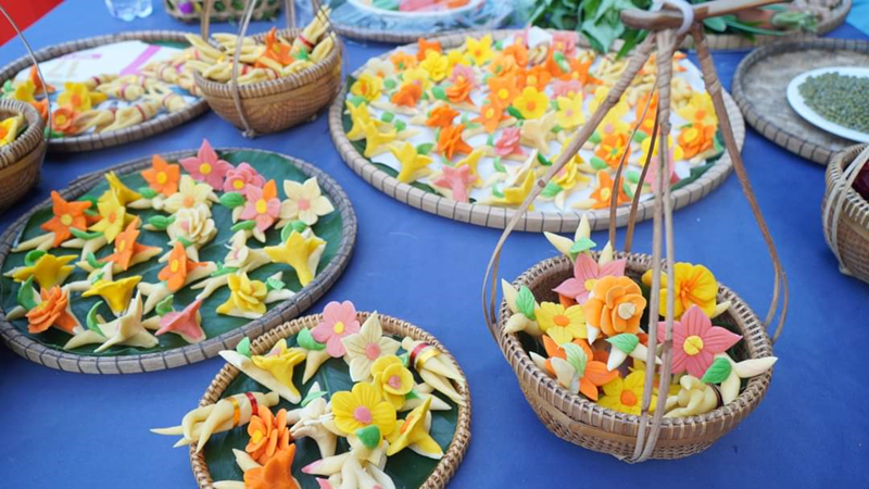 Lễ hội ẩm thực chay thu hút hàng ngàn người dân và du khách Huế