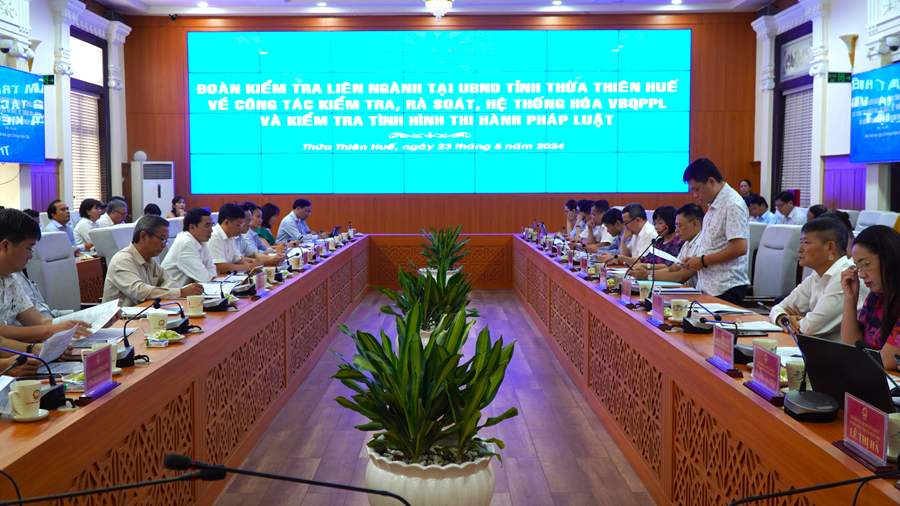 Thừa Thiên Huế: Cần tăng cường công tác kiểm tra văn bản theo chuyên đề, lĩnh vực