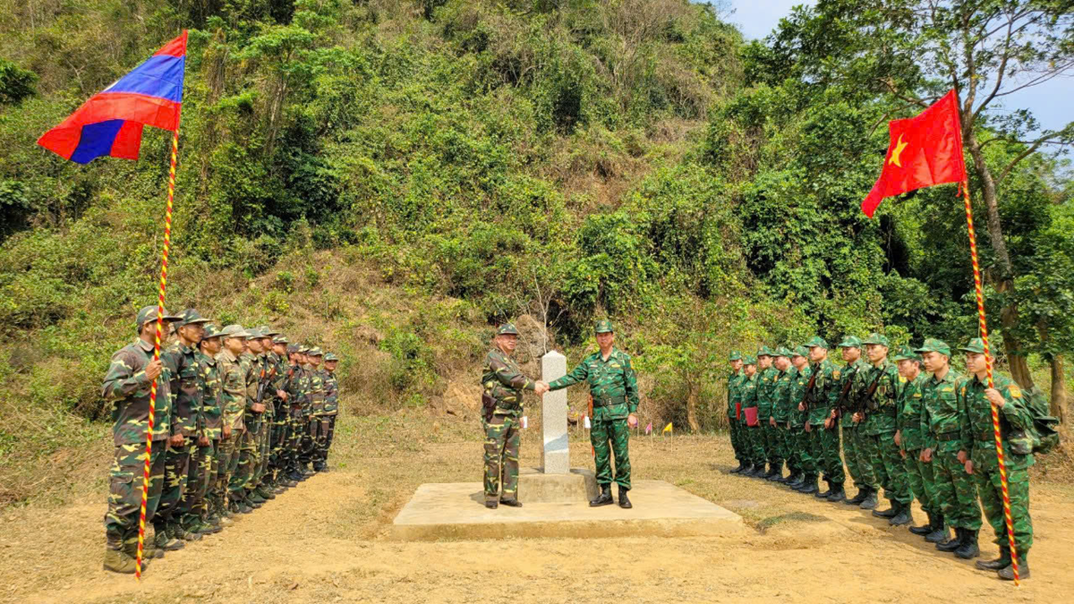 Những đảng viên biên phòng đặc biệt nơi biên giới tỉnh Quảng Trị - Bài 2: Xây dựng hệ thống chính trị cơ sở khu vực biên giới vững mạnh