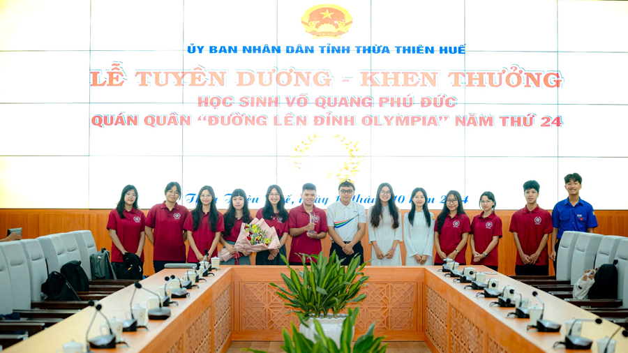 Thừa Thiên Huế vinh danh nhà vô địch Đường lên đỉnh Olympia năm 2024