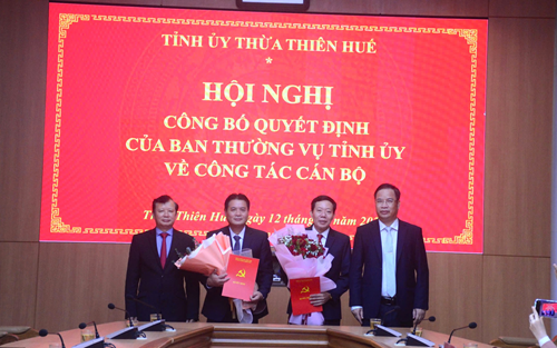 Thừa Thiên Huế công bố quyết định điều động, luân chuyển cán bộ