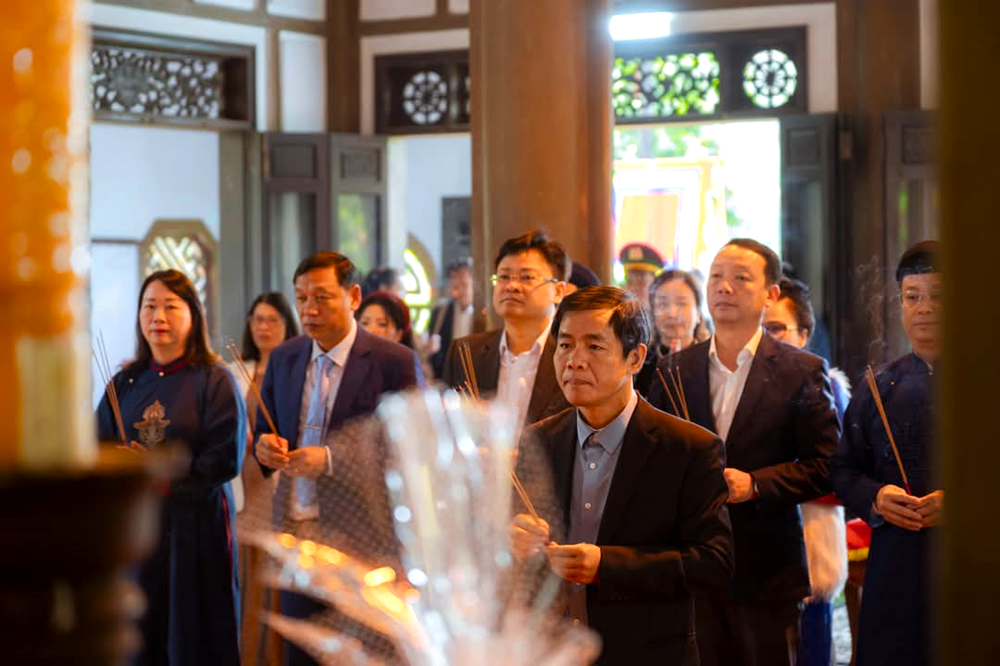 Khai hội đền Huyền Trân, tưởng nhớ công ơn người mở cõi