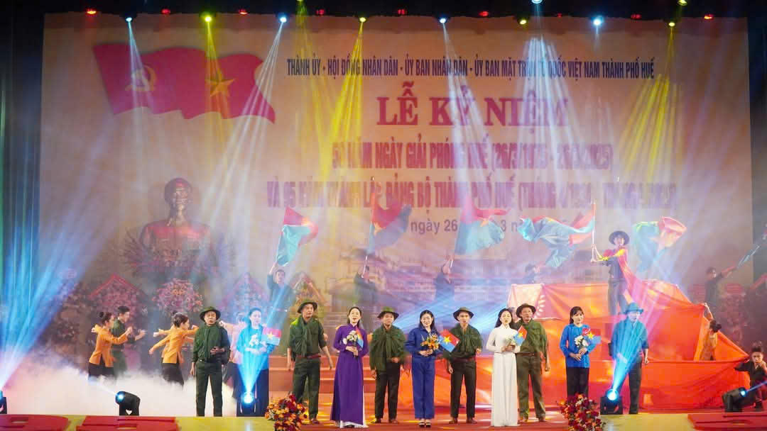 Kỷ niệm 50 năm ngày giải phóng Huế và 95 năm thành lập Đảng bộ TP Huế