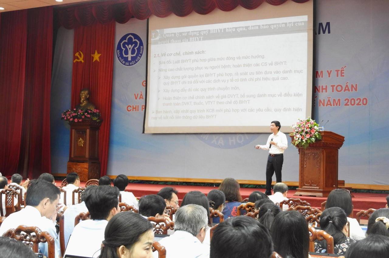 Phải hoàn trả người bệnh bảo hiểm y tế các chi phí thu sai quy định