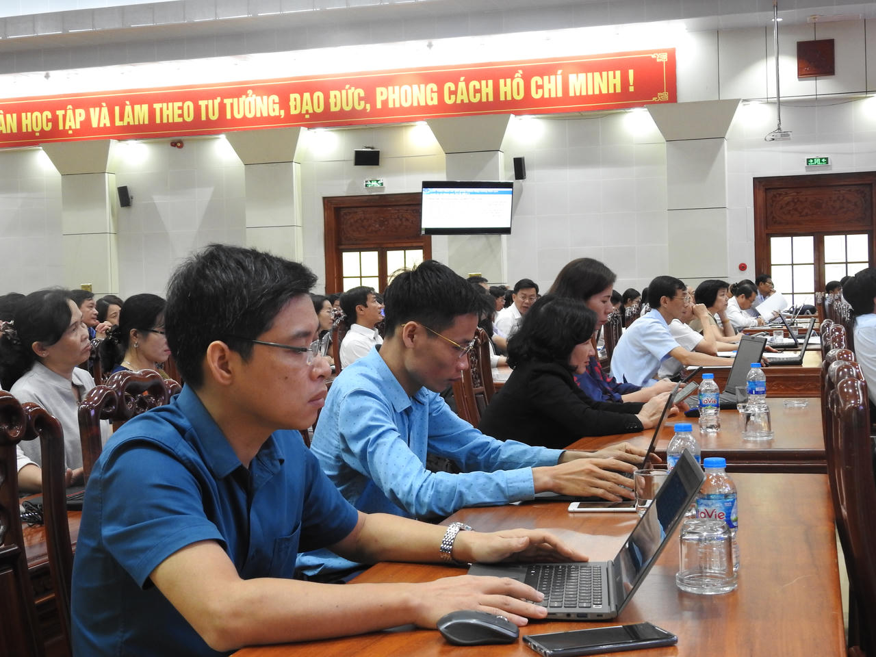 Phải hoàn trả người bệnh bảo hiểm y tế các chi phí thu sai quy định