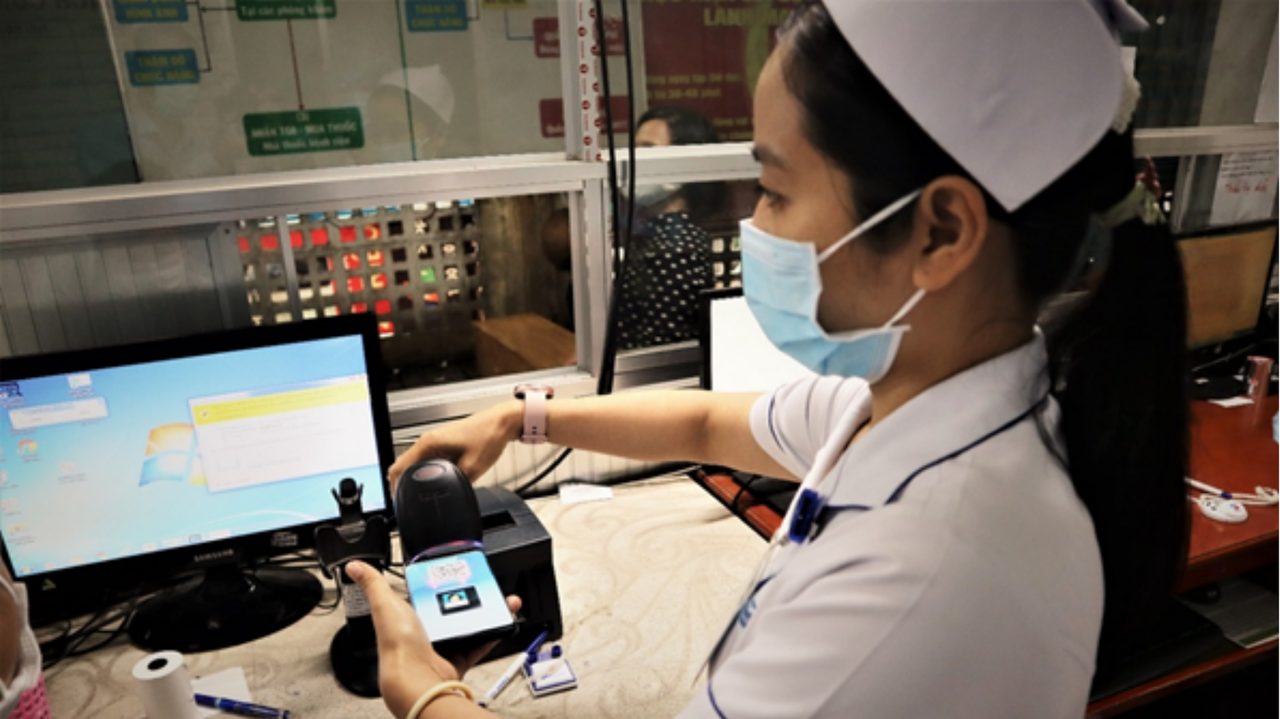 Nhiều tiện ích khi sử dụng ảnh thẻ Bảo hiểm y tế trên ứng dụng VssID trong khám chữa bệnh