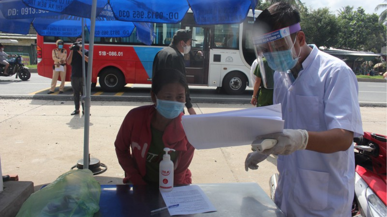 Bến Tre tiếp tục thực hiện “mục tiêu kép” phát triển kinh tế xã hội và kiểm soát tốt dịch COVID-19