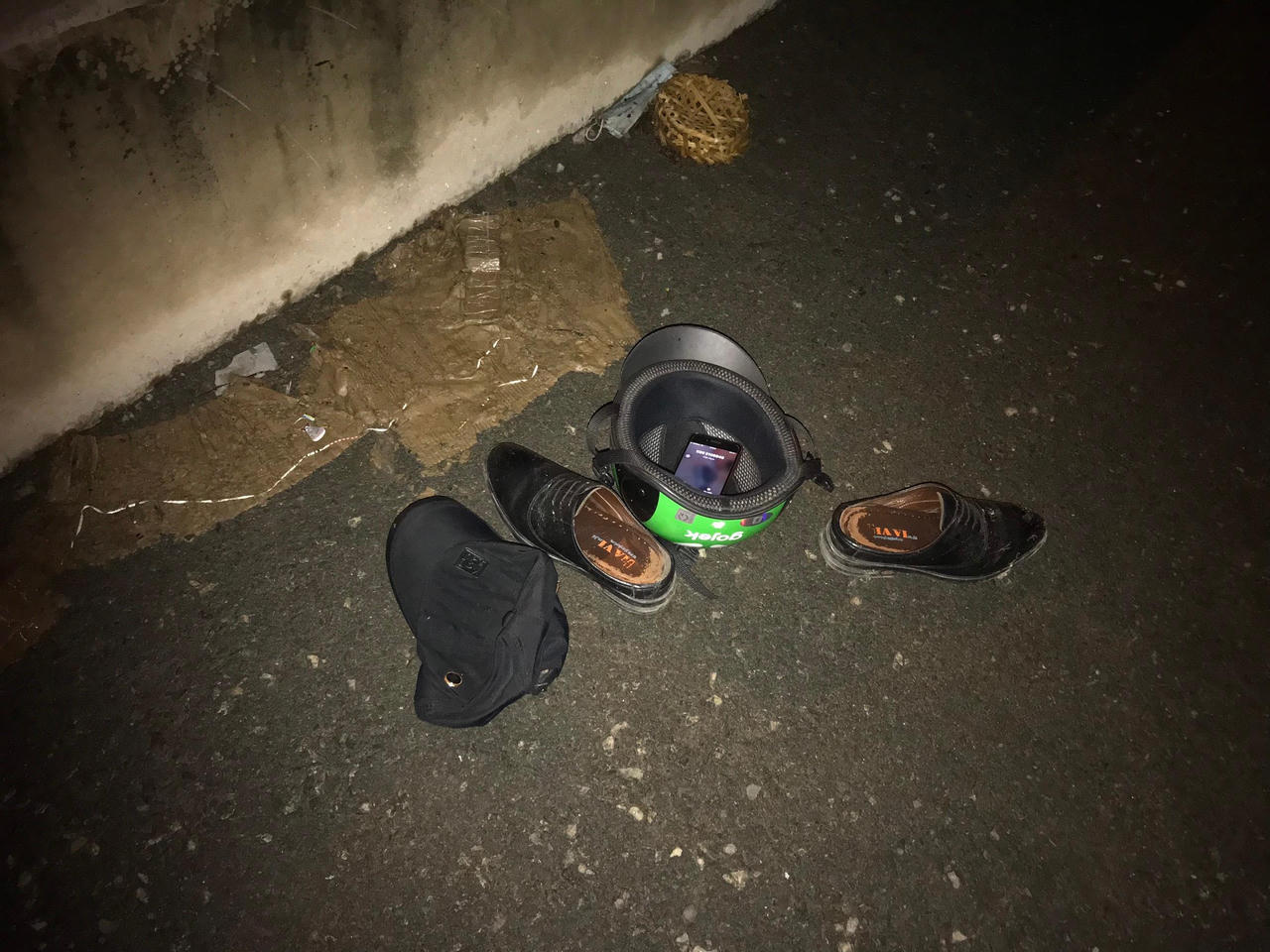 Thanh niên lao từ cầu Rạch Miễu xuống sông Tiền tự tử