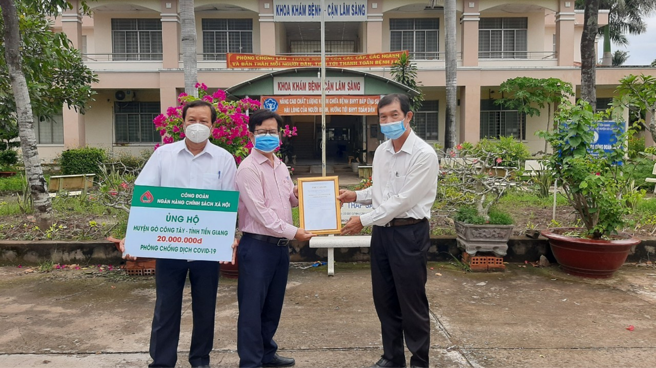 Ngân hàng Chính sách xã hội Tiền Giang hỗ trợ chống dịch COVID-19