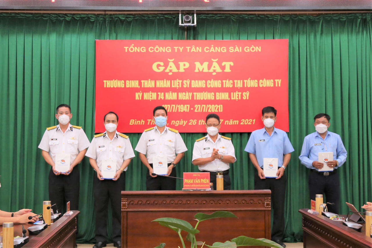 Nhiều hoạt động đền ơn, đáp nghĩa trong tháng tri ân