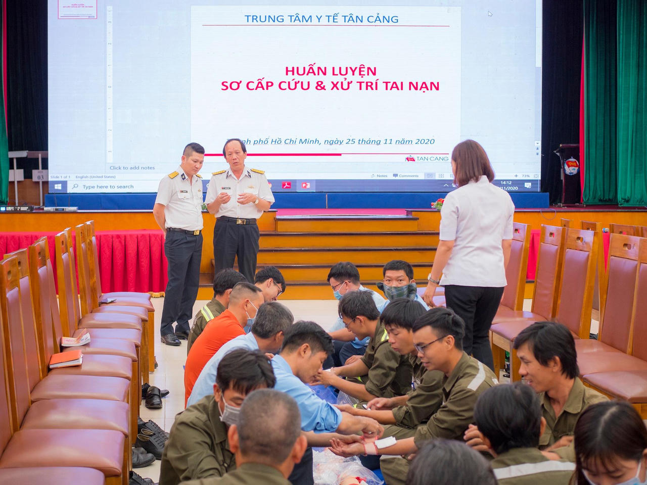 Trung tâm Y tế Tân cảng: Trách nhiệm, nghĩa tình, chuyên nghiệp, hiện đại